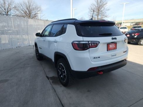 New 2026 Jeep Compass Trailhawk AWD/4WD image 23