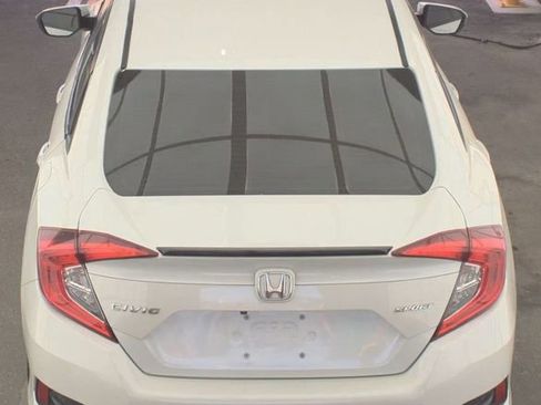 Used 2021 Honda Civic Sport image 5