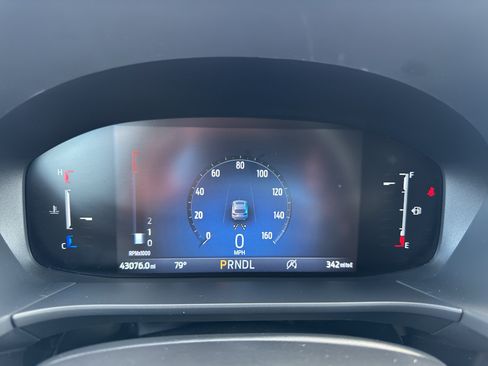 Used 2025 Ford Escape ST-Line Select AWD/4WD image 14