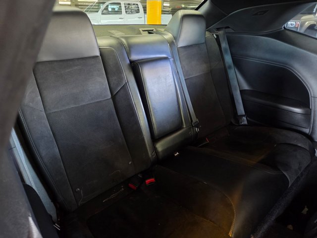Used 2015 Dodge Challenger R/T Plus RWD image 17