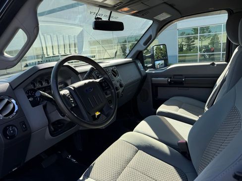 Used 2012 Ford F250 XLT w/ XLT Premium Pkg AWD/4WD image 11