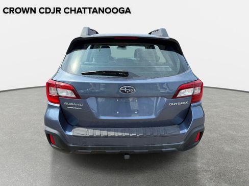 Used 2018 Subaru Outback 2.5i AWD/4WD image 4