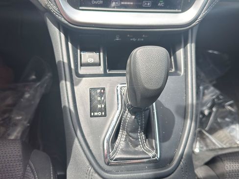 Used 2021 Subaru Outback AWD/4WD image 18