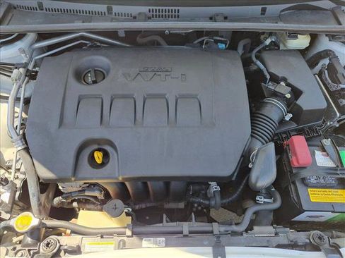 Used 2017 Toyota Corolla LE w/ LE Premium Package FWD image 21