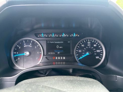 Used 2019 Ford Expedition XLT RWD image 23