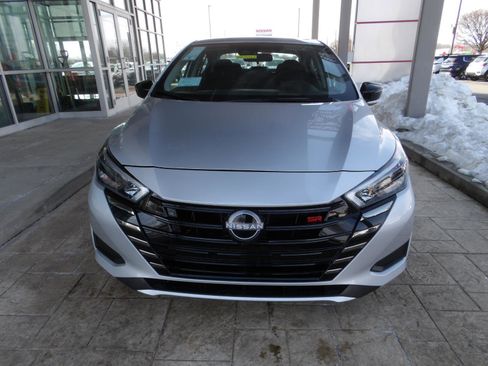 New 2025 Nissan Versa SR w/ Trunk Package image 2