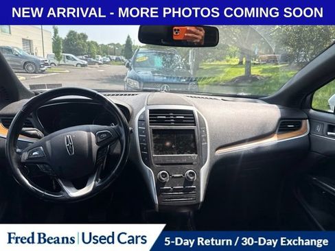 Used 2018 Lincoln MKC Select w/ Select Plus Package AWD/4WD image 13