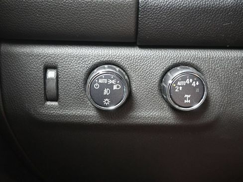 Used 2021 GMC Canyon Denali AWD/4WD image 18