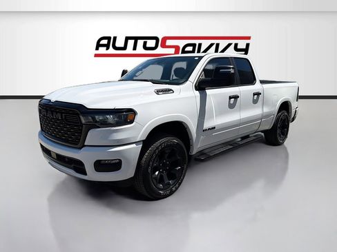 Used 2025 RAM 1500 Big Horn AWD/4WD image 3
