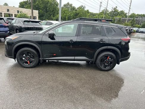 New 2026 Nissan Rogue SV w/ Rock Creek Premium Package AWD/4WD image 4