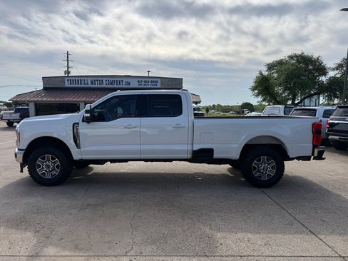 Used 2023 Ford F250 Lariat w/ FX4 Off-Road Package AWD/4WD image 4
