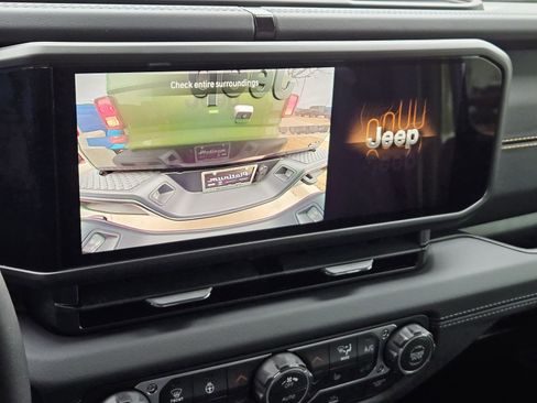 New 2026 Jeep Gladiator Sport image 20