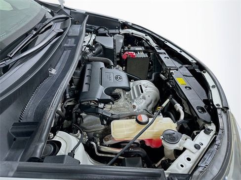 Used 2014 Toyota RAV4 XLE image 17