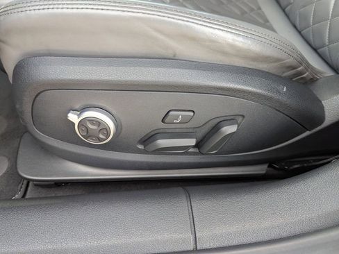 Used 2022 Audi S5 Prestige w/ Prestige Package image 18