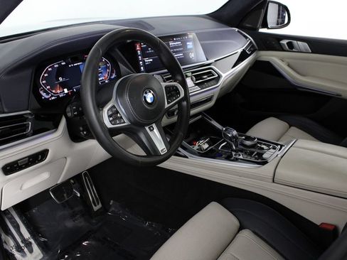 Used 2021 BMW X7 M50i AWD/4WD image 18