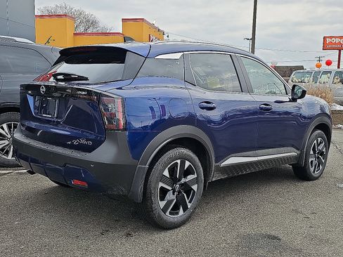 New 2026 Nissan Kicks SV w/ SV Premium Package image 4