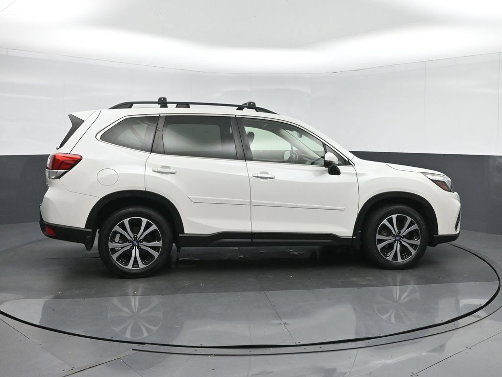 Used 2019 Subaru Forester Limited AWD/4WD image 8