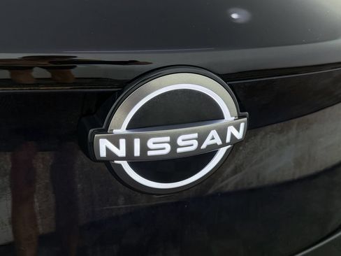 Certified 2023 Nissan Ariya AWD image 43