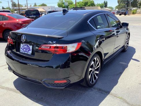 Used 2016 Acura ILX FWD image 11