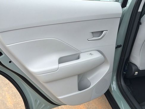 New 2026 Hyundai Kona SE FWD image 22