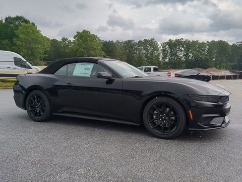 New 2025 Ford Mustang Premium image 2