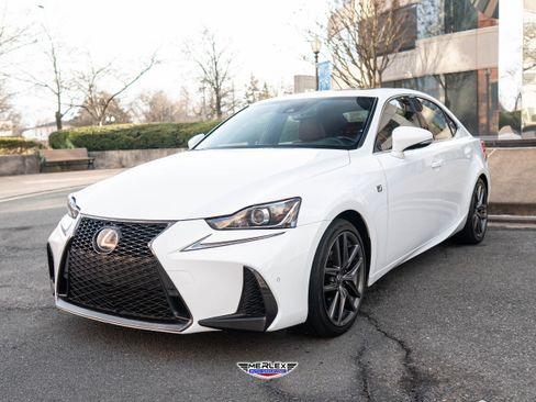 Used 2020 Lexus IS 300 F Sport w/ F Sport Package RWD image 3