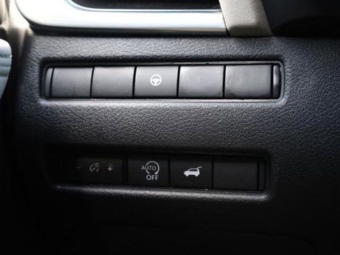 New 2026 Nissan Rogue SV image 18