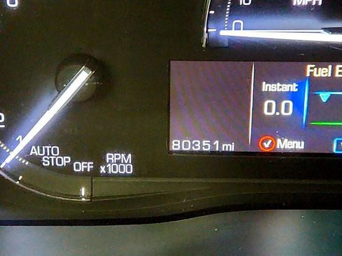 Used 2019 Cadillac XT5 AWD image 14