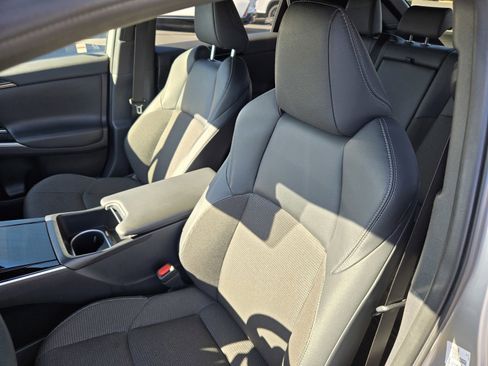 Used 2024 Toyota bZ4X XLE w/ Weather Package image 15