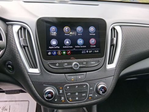 Used 2024 Chevrolet Malibu LT image 20