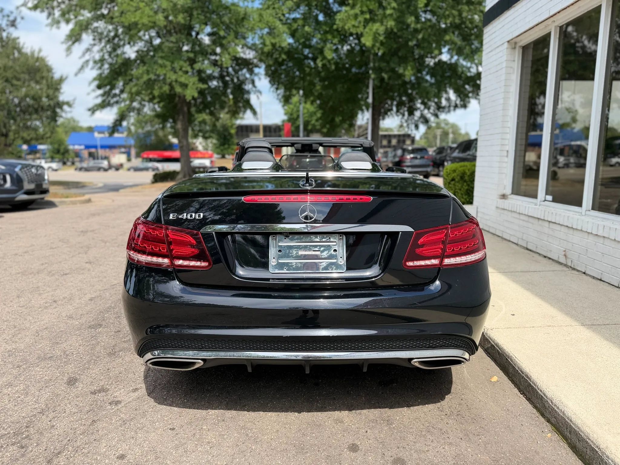 Used 2016 Mercedes-Benz E 400 Cabriolet image 13