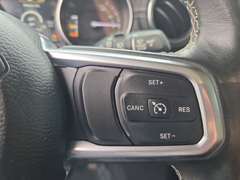 Used 2021 Jeep Wrangler Unlimited Sahara w/ Cold Weather Group image 13