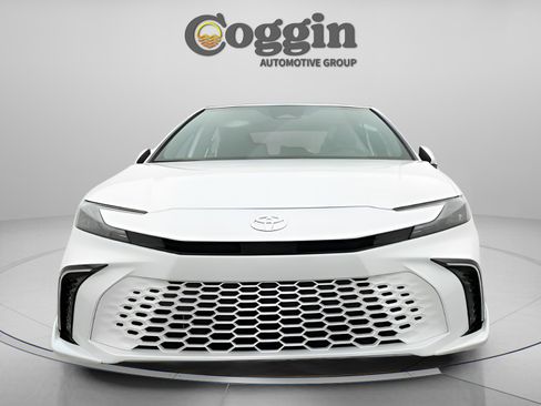 New 2026 Toyota Camry XSE FWD image 30