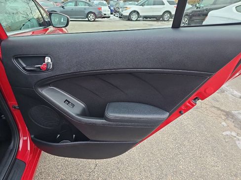 Used 2014 Kia Forte EX image 19