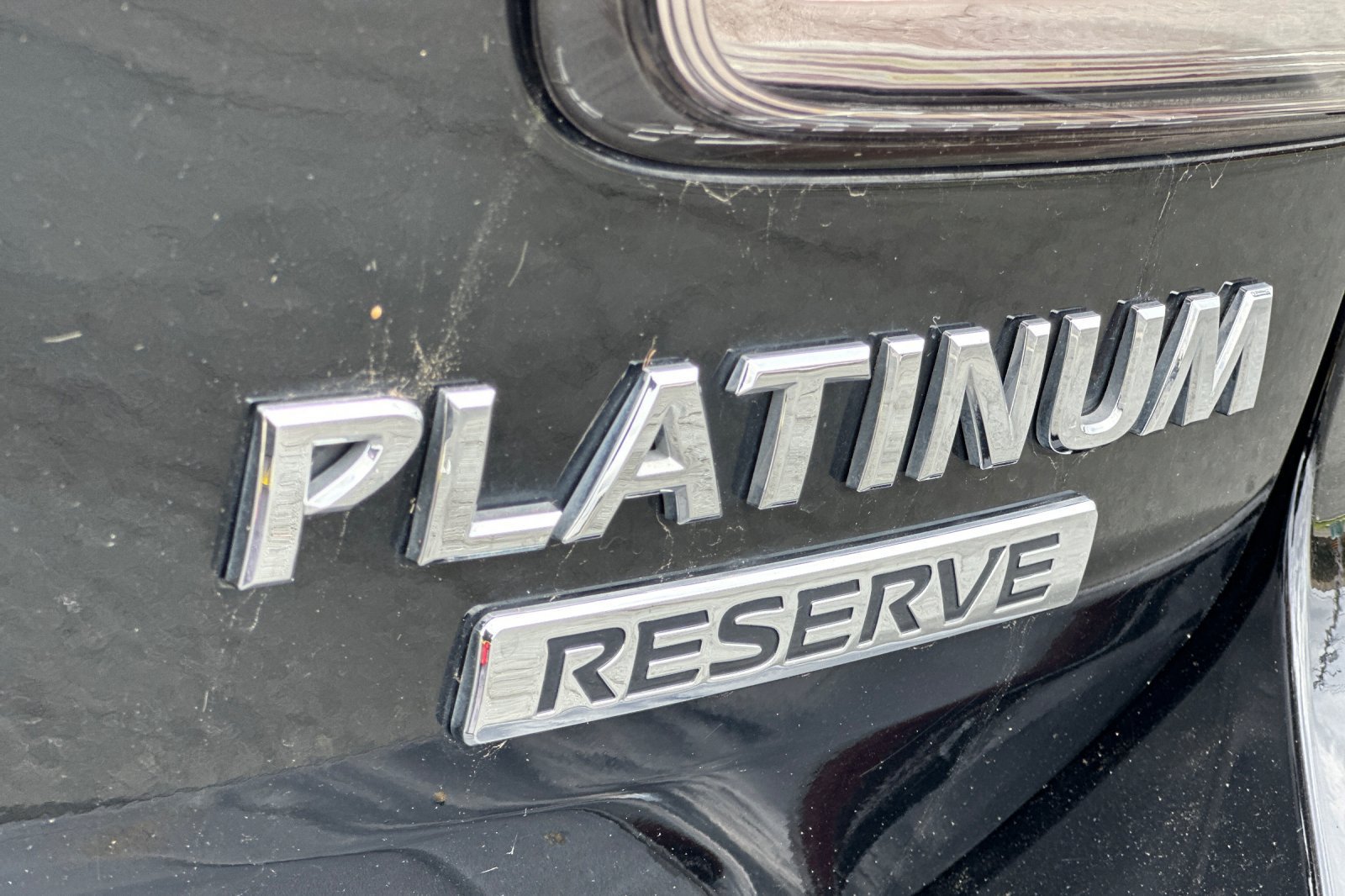 Used 2019 Nissan Armada Platinum w/ Captain's Chairs Package RWD image 26