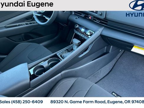 New 2026 Hyundai Elantra SEL Sport Premium FWD image 16
