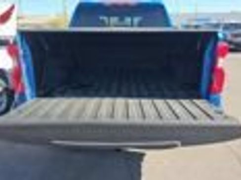 Used 2022 Chevrolet Silverado 1500 ZR2 w/ Technology Package AWD/4WD image 6