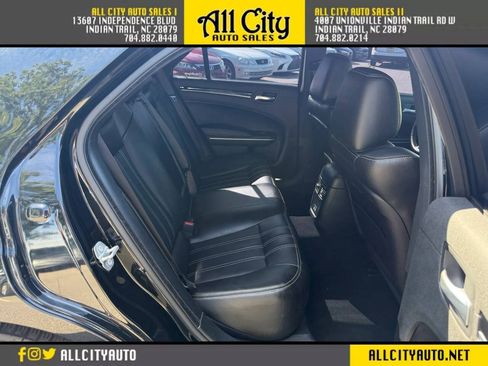 Used 2020 Chrysler 300 S RWD image 16