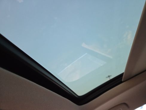 New 2026 Volkswagen Atlas SE image 13