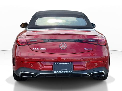 Used 2025 Mercedes-Benz CLE 300 4MATIC Cabriolet image 5