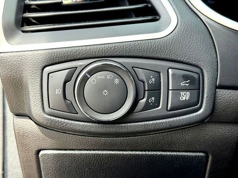 Certified 2019 Ford Edge SEL w/ Equipment Group 201A image 14