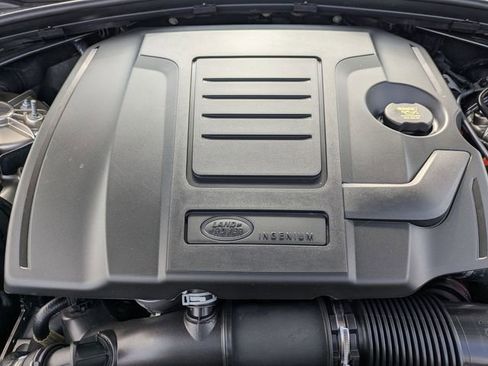 New 2026 Land Rover Range Rover Velar Dynamic SE image 20