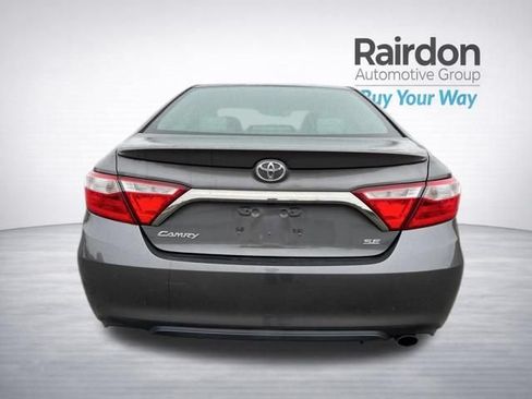 Used 2016 Toyota Camry SE FWD image 6
