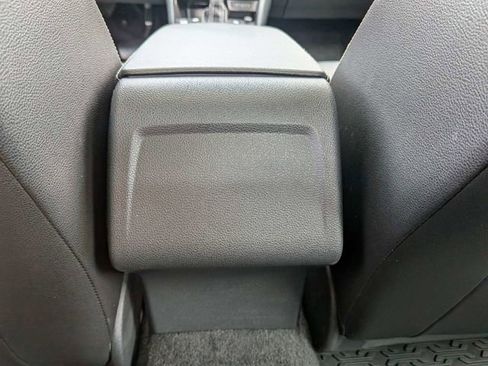 Certified 2023 Volkswagen Jetta SE FWD image 14