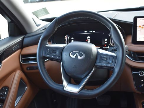 Used 2023 INFINITI QX60 Sensory w/ Vision Package AWD/4WD image 35