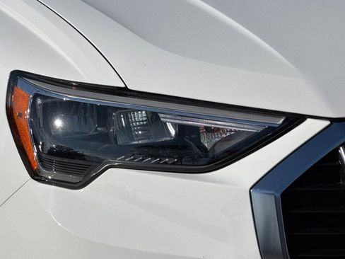 Used 2019 Audi Q3 2.0T Premium image 10