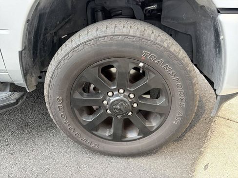 Used 2026 RAM 2500 Big Horn AWD/4WD image 9