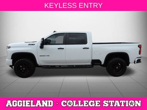 Used 2024 Chevrolet Silverado 2500 LT w/ Z71 Sport Edition AWD/4WD image 7