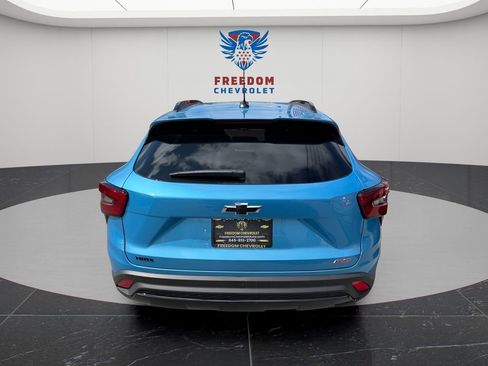 New 2026 Chevrolet Trax RS w/ Driver Confidence Package FWD image 5