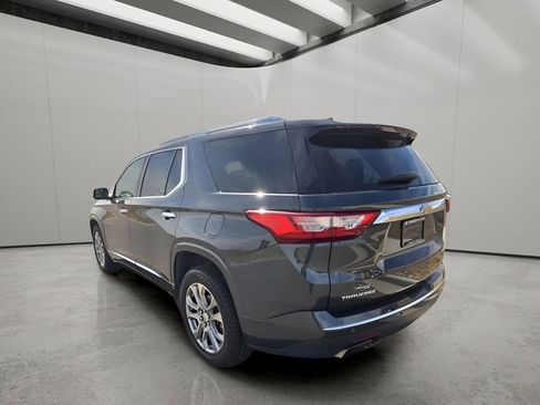 Used 2019 Chevrolet Traverse Premier w/ Driver Confidence II Package image 3
